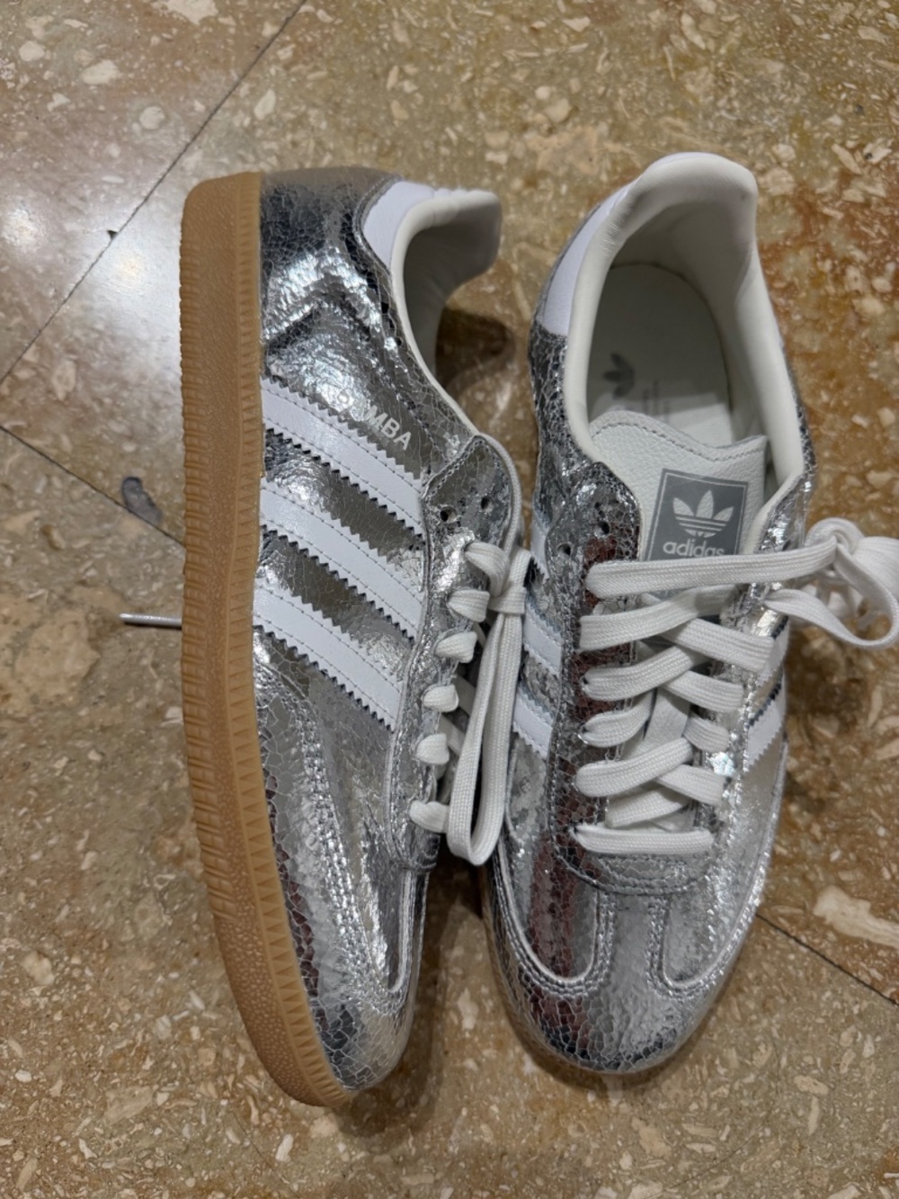 Shoes - Picture 3 of 4